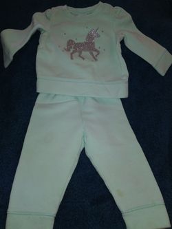 Set pants and sweater