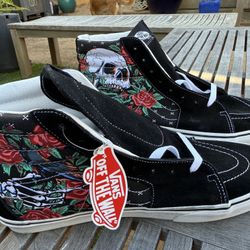 Vans Sk8-Hi Rose Skulls Black White Canvas Suede Size
