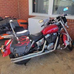 Honda Shadow Sabre 1100cc ,sale Or Trade