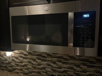 GE 1.9-cu ft Over-the-Range Microwave
