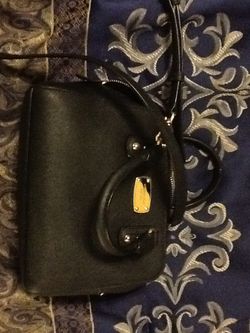 Michael kors black crossbody