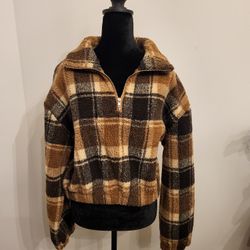 Quarter-zip Cropped Jacket Size 8 (Juniors)