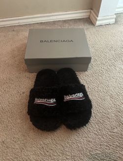 Balenciaga slides