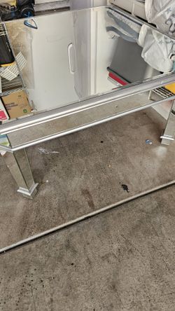 2 Pices mirrored Coctail Table With Side Table