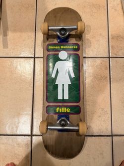 Girl skateboard