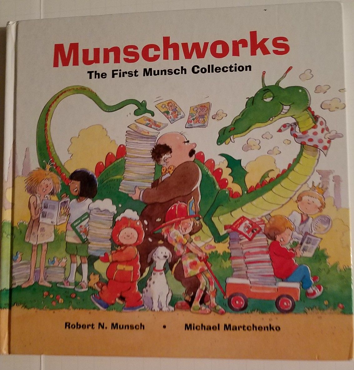 Munschworks collection book