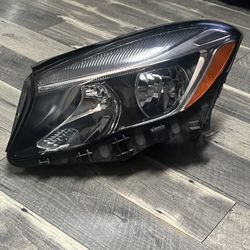 2015-2020 X156 GLA250 MERCEDES BENZ GLA BASE HALOGEN HEADLIGHT LEFT SIDE FACTORY OEM 