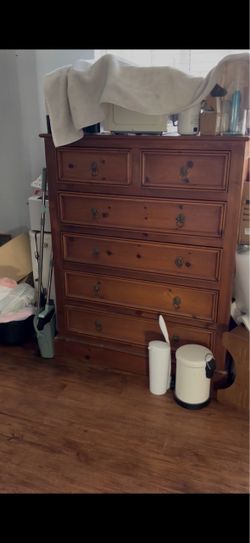 Free Dresser