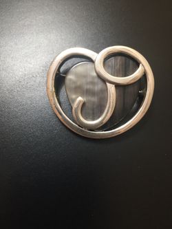 Vintage Silvertone & Black Stone Pin