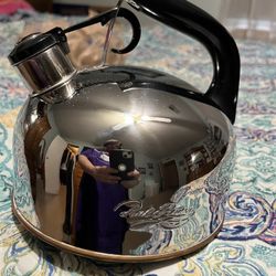 Paul Revere Whistling Kettle 