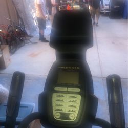 Golds Gym Elliptical Used