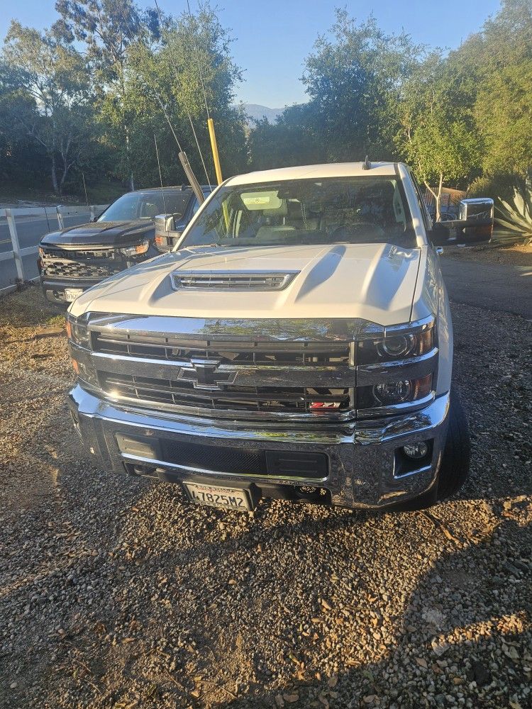 2018 Chevy Duramax 