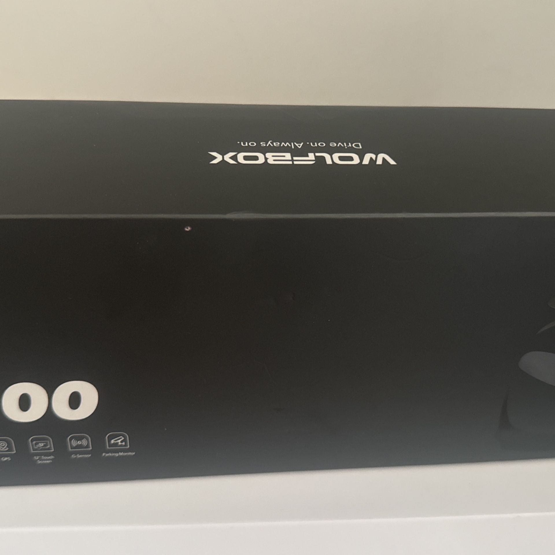 WolfBox G900 Back Up Camera/dashcam