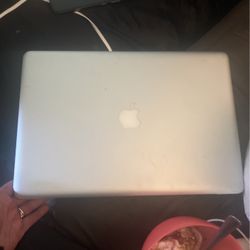 MacBook Pro Model A1286  Unlocked No iCloud 