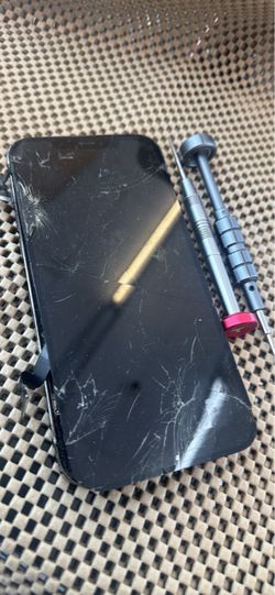 iPhone 12 ProMax Screen
