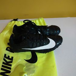 Boys Size 5.5 Running Cleats/ Shoes