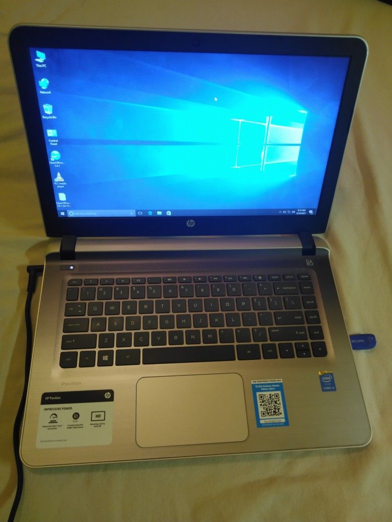 Hp Pavilion 15p4 i3 6gb 1TB HD Win 10