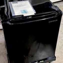 nsignia 1.7 Cu. Ft. Mini Fridge with ENERGY STAR Certification.  