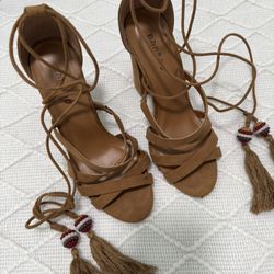 Sandalias Carmelitas, Size 6.5 -7.