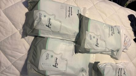 Motif Breast Milk Storage Bags