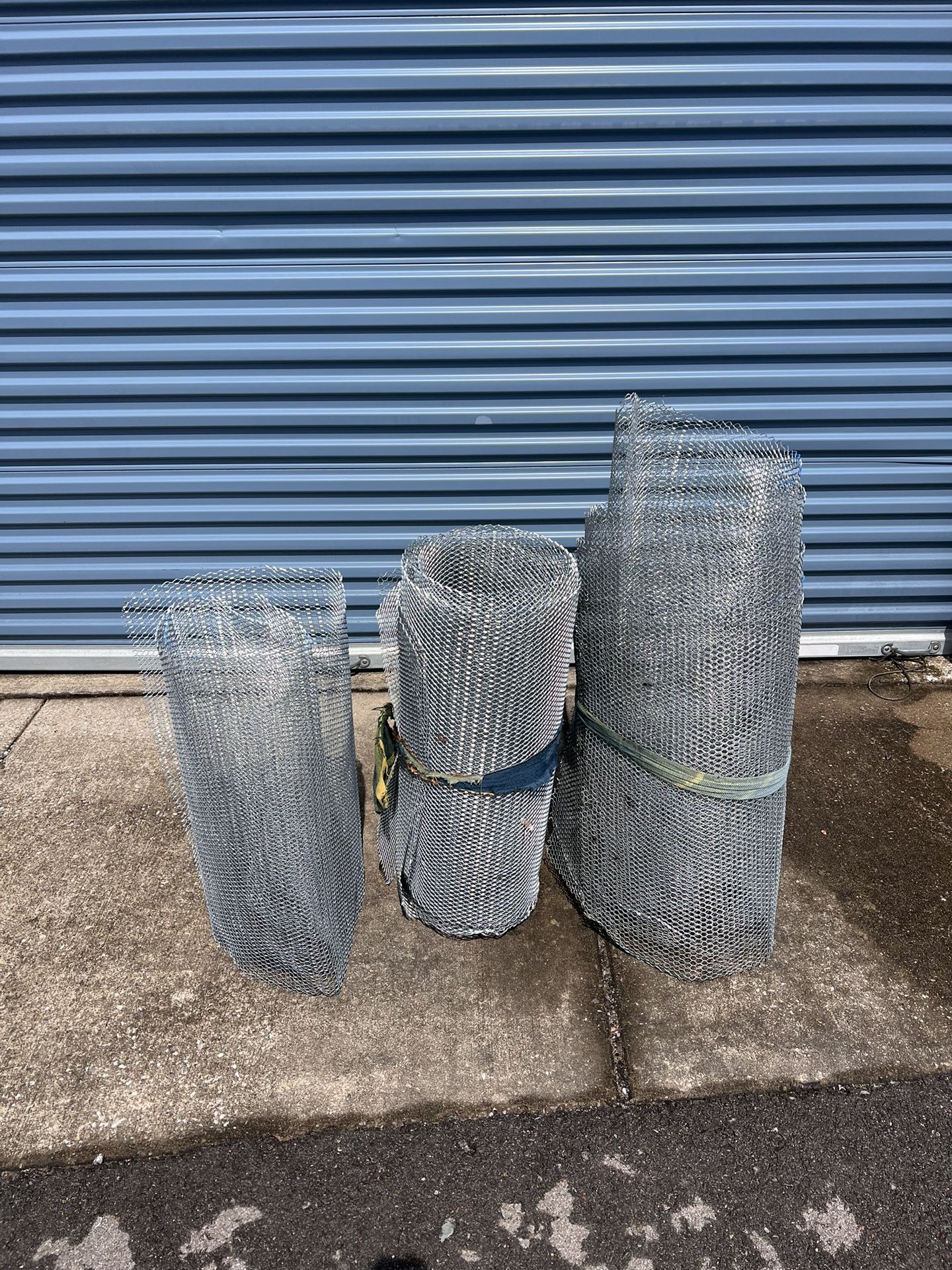 Galvanized wire mesh 3ft