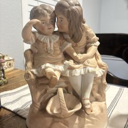 Large vintage porcelain (Read description!)