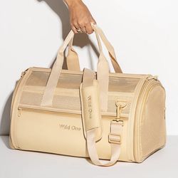 WildOne Airplane Dog Carrier 