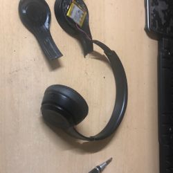 Beats Solo 3 For Parts