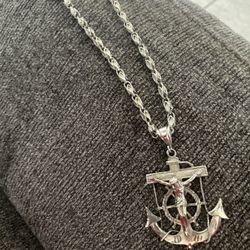 925 Sterling Silver Necklace And Pendant 