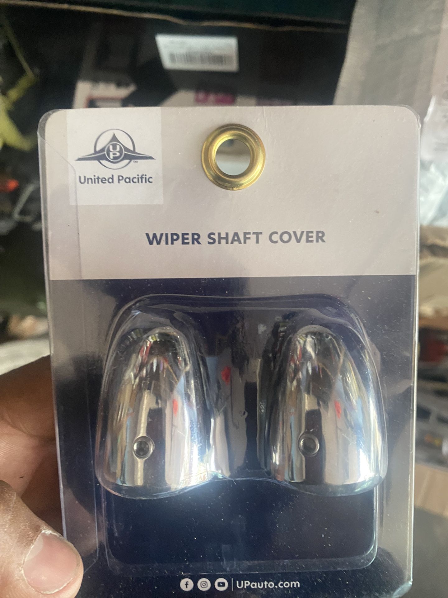 Windshield wiper shaft covers universal