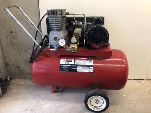 Craftsman 4hp 20 Gallon Air Compressor Oil Lubricated for Sale in