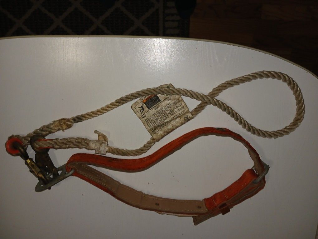 Pole Climbing Safety Belt