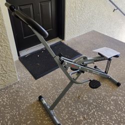 like-new- Sunny Health & Fitness Row-N-Ride Squat, Glute and Leg Trainer