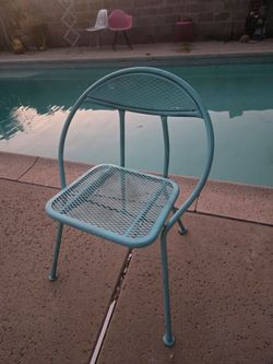 Mid century modern antique mesh metal chair