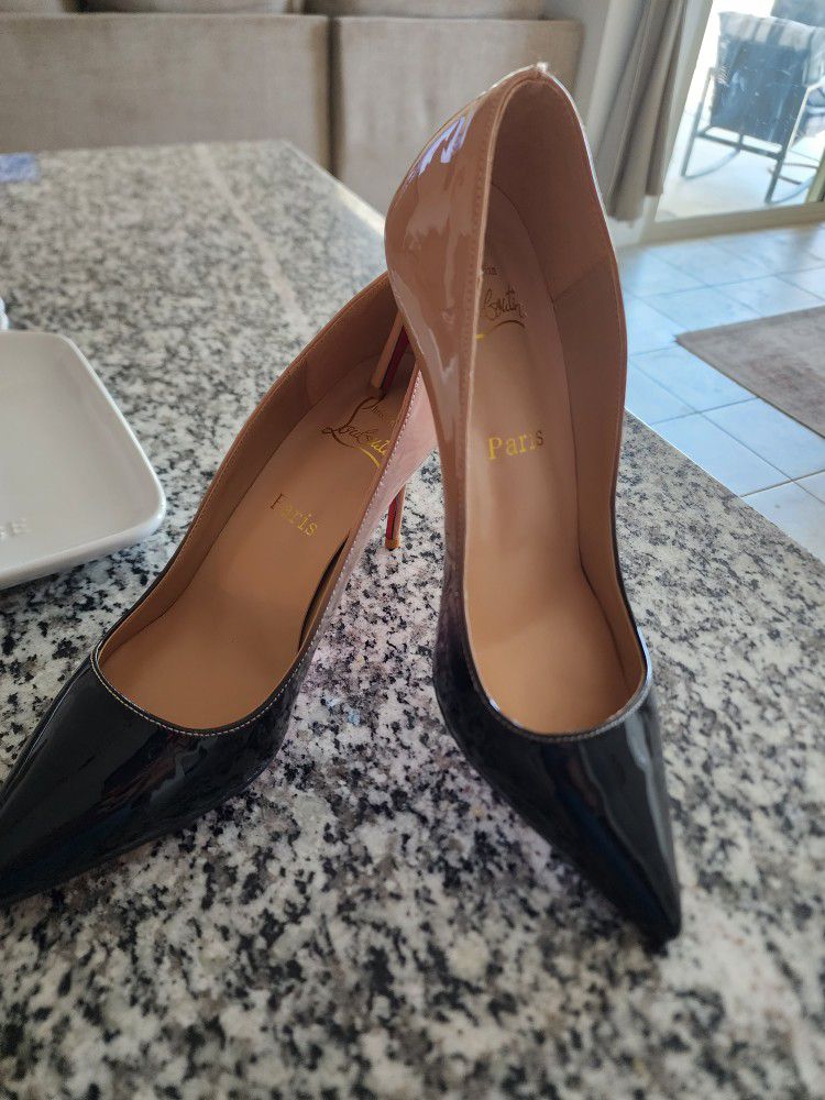 Christian Louboutin Size 11/43 Ombre Heel 