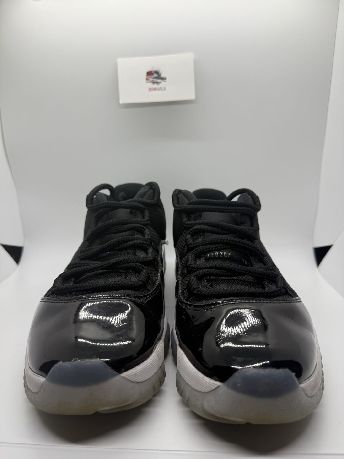 Jordan 11 Retro Low “Space Jam” Size 9