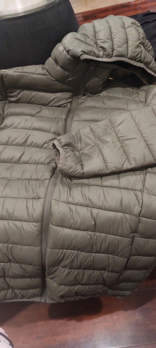 Puffer Jacket Men Sz L OLIVE Green