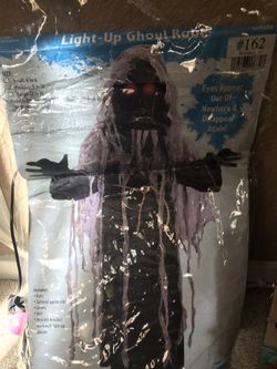 Light up Ghoul Robe.