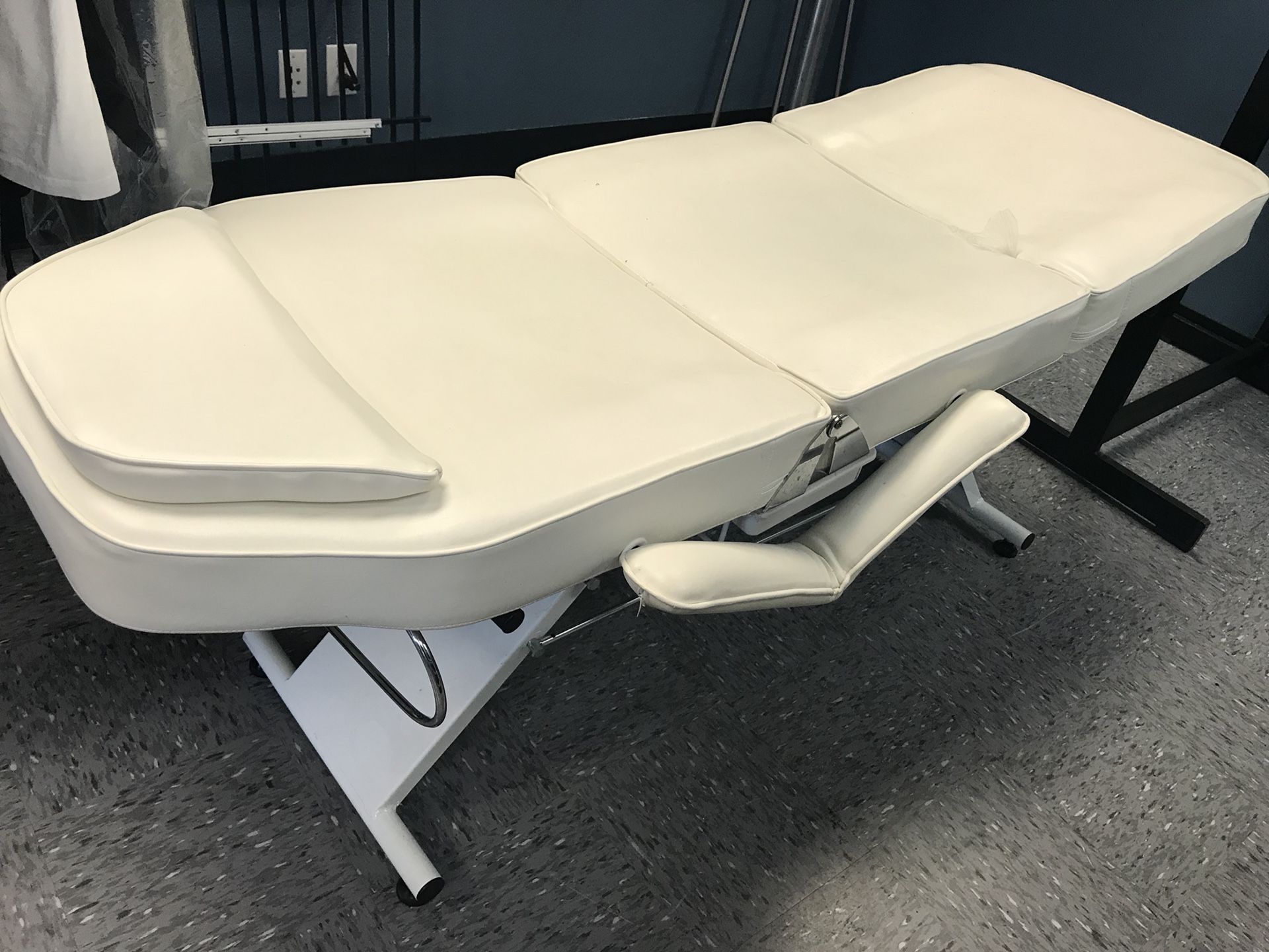 Medical Table or Massage Table