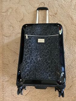 Bebe Carissa 26 " Expandable Spinner Check - In Luggage Size : 26 ＂H x 16 ＂W x 9 ＂Can Expand to11 ＂D  Original price ：$150up