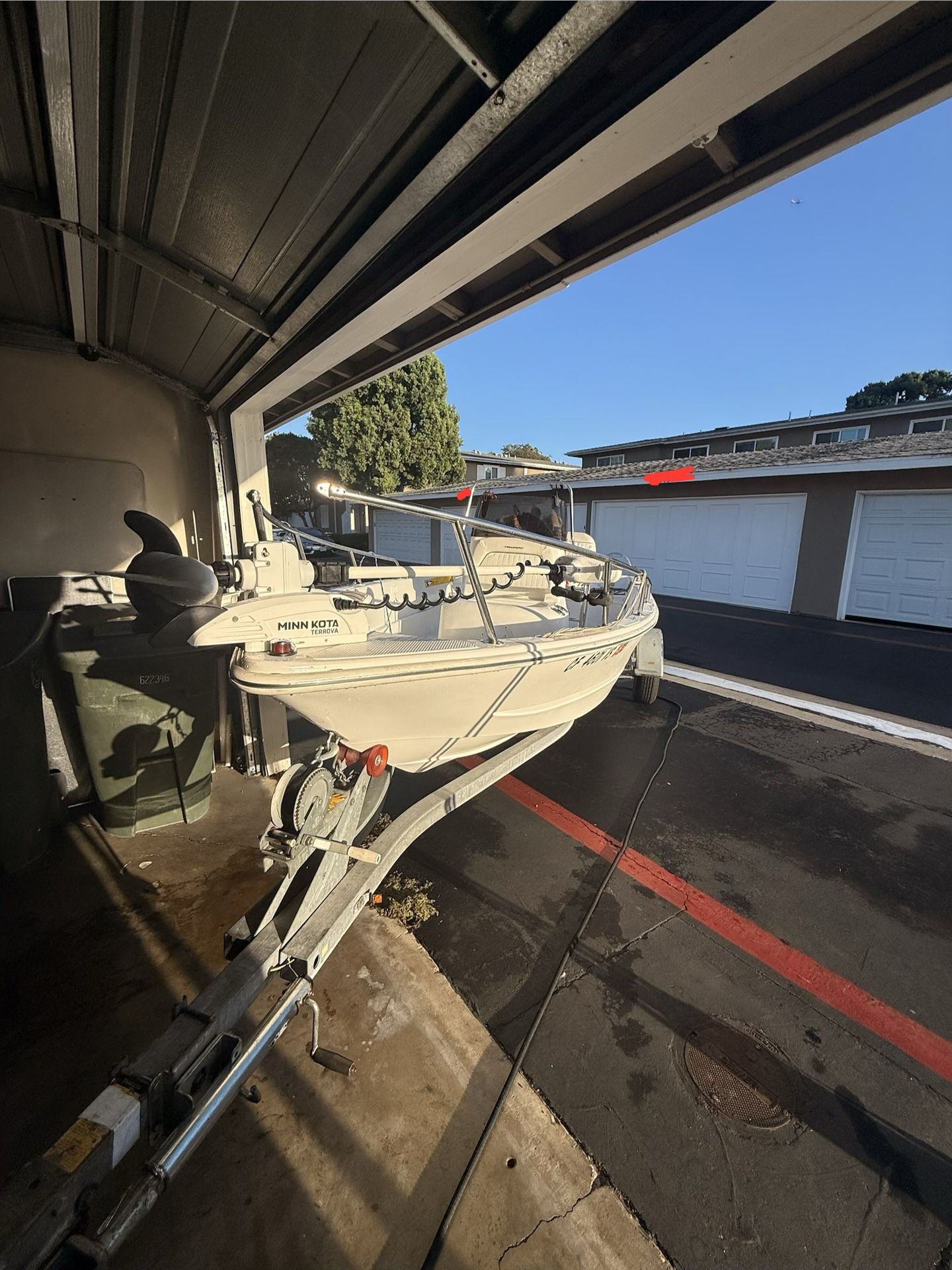 2007 Triumph center console boat