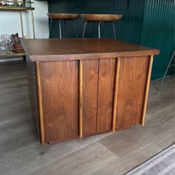 Vintage End Table w/ Cabinet