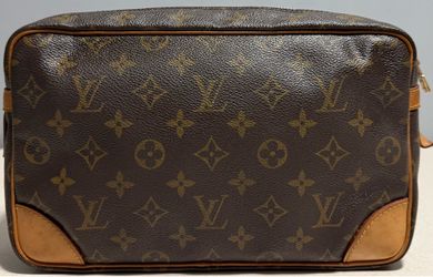 Louis Vuitton Vintage Compiègne 28 Clutch Monogram Canvas