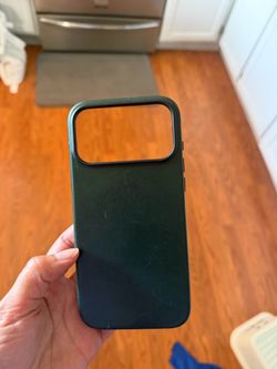 iPhone 17 Pro Max Mag Safe Case Dark Green