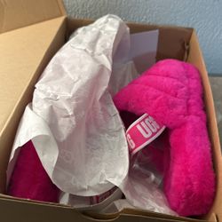 Fluff Slide UGG  Brand New 