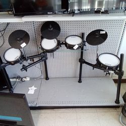 Alexis Drums