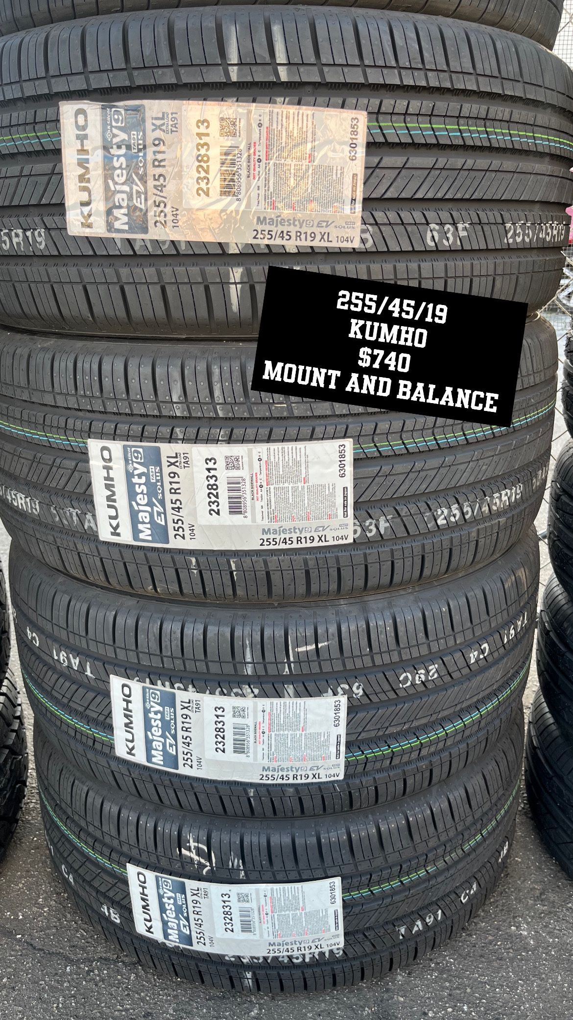 New Tires 255/45/19 Kumho