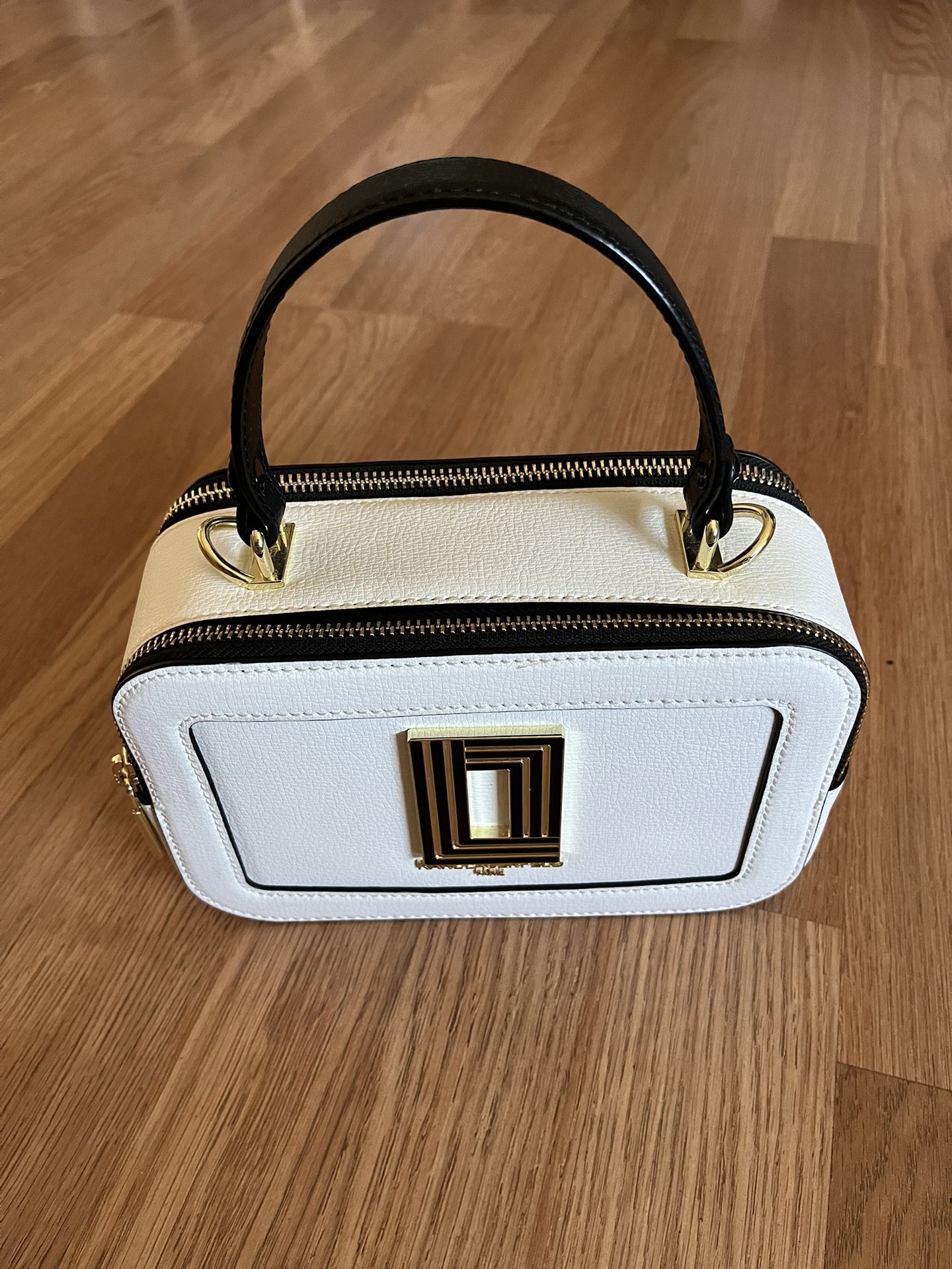 Karl Lagerfeld Paris Simone Camera Bag White