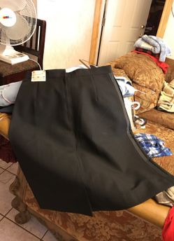 Falda de tuxedo nueva