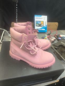 Timberland pink women's boots size 8